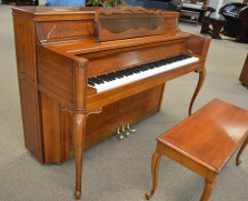 Everett console piano, cherry